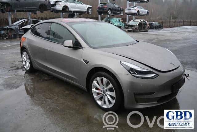 Model 3 Tesla Model 3  109297800C