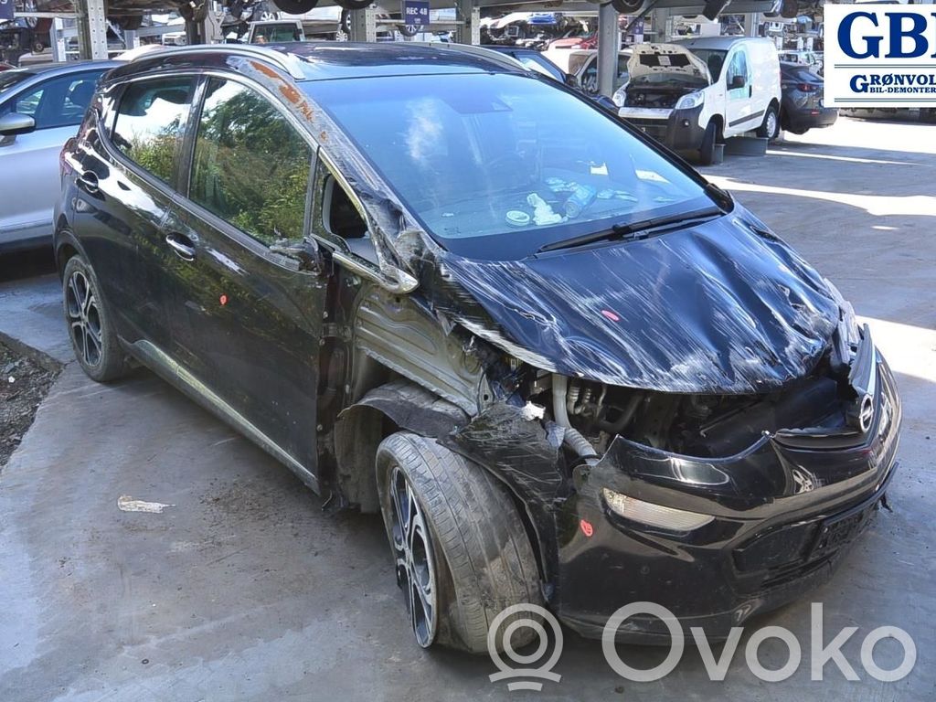 Ampera- E Ampera  42563885