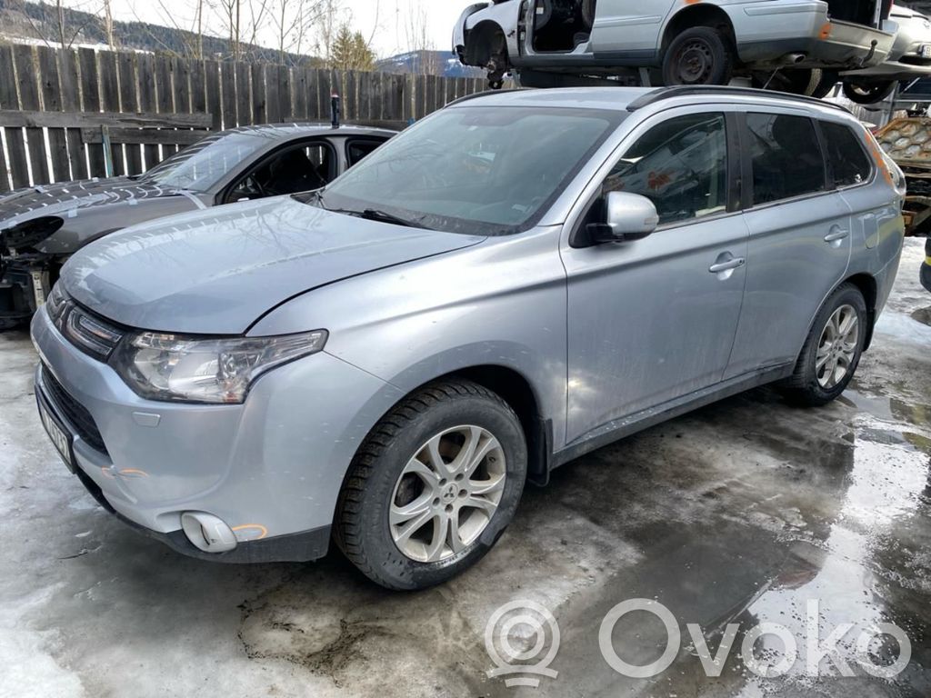 Outlander Outlander  1860B814