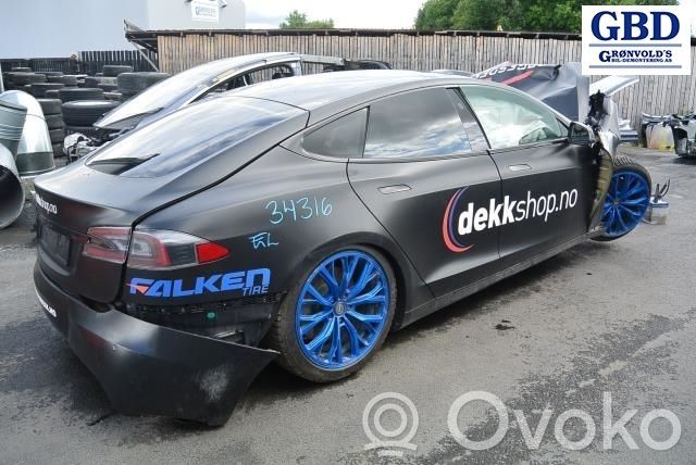 Model S Tesla Model S  600710000AA