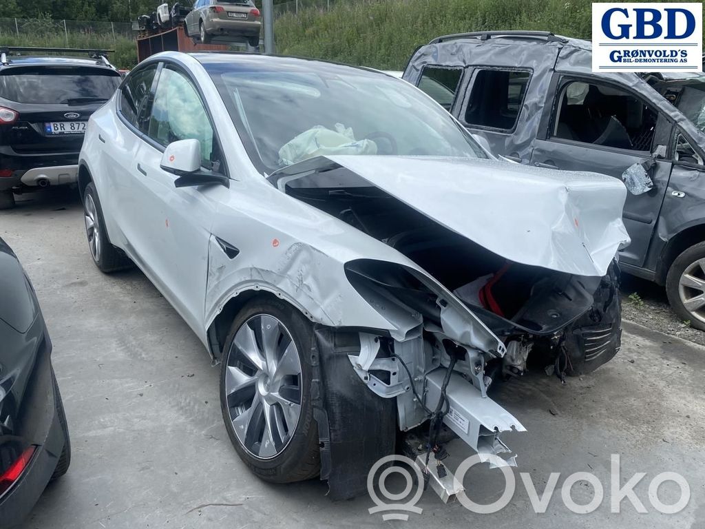 Model Y Tesla Model Y  108954300J