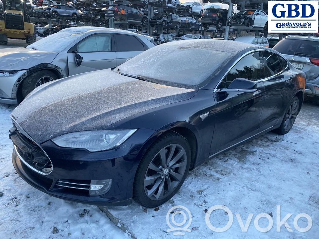 Model S Tesla Model S  100852800D