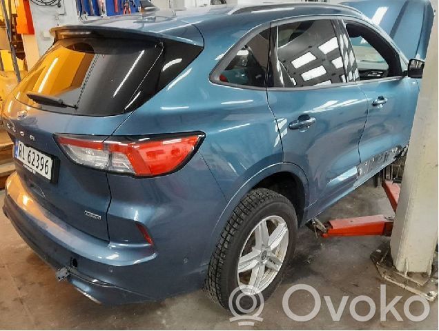 Kuga III Kuga  2715004