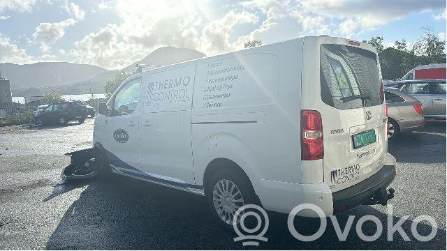 Proace ProAce  SU001A4977