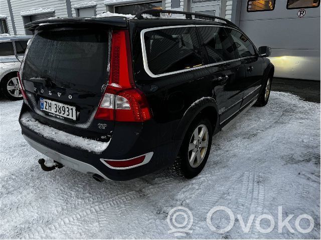 XC70 XC70  30668629