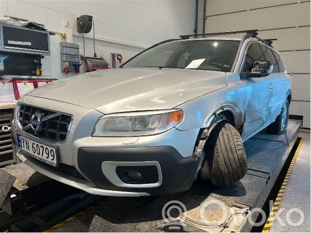 XC70 XC70  31217840