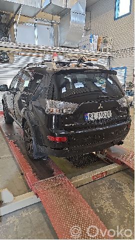 Outlander Outlander  5700A278