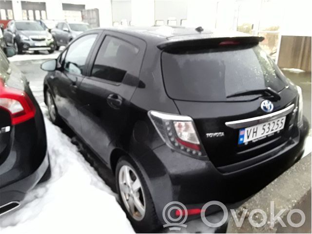 Yaris Yaris  896610DC00
