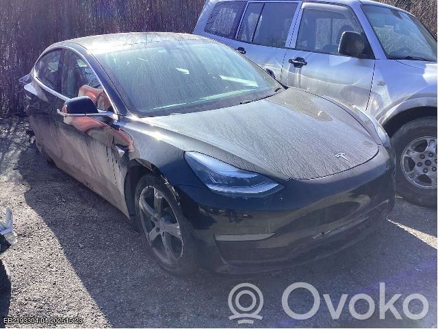 Model 3 Tesla Model 3  104474600A