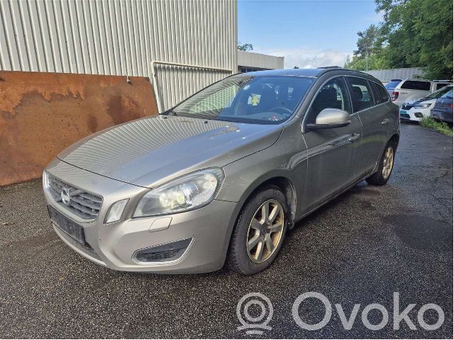 V60 V60, V60 Cross Country  36012505
