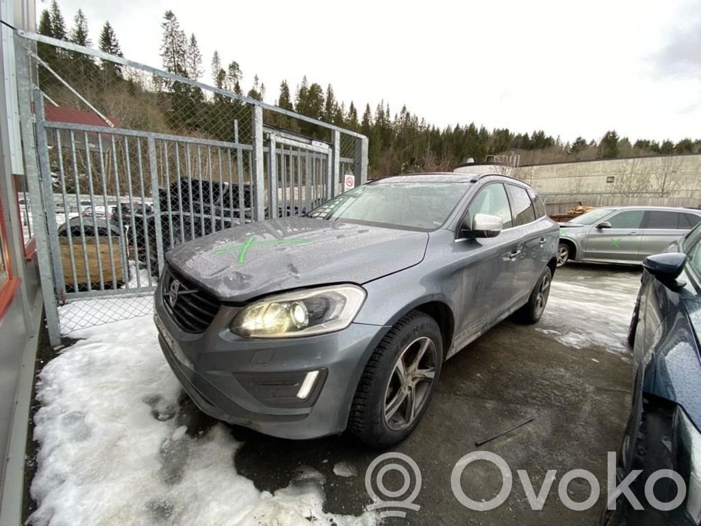 XC60 XC60  36010146