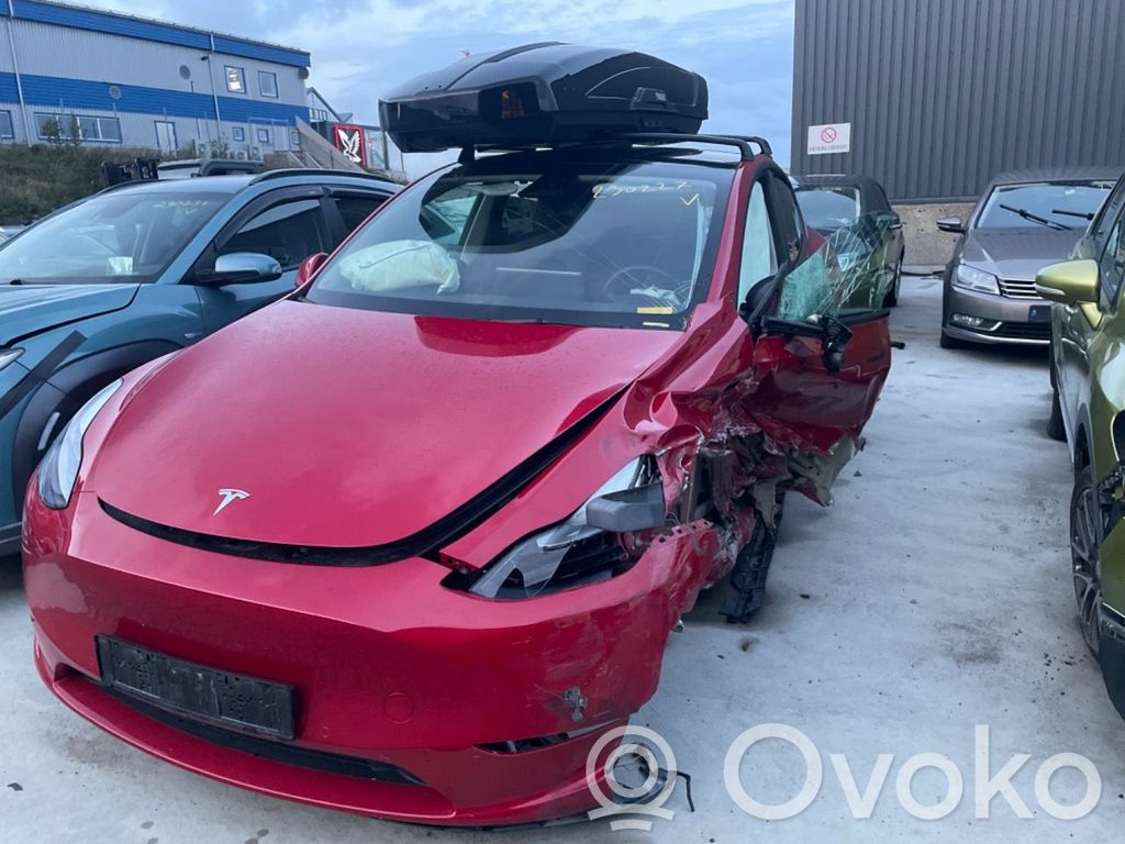Model Y Tesla Model Y  800821400A