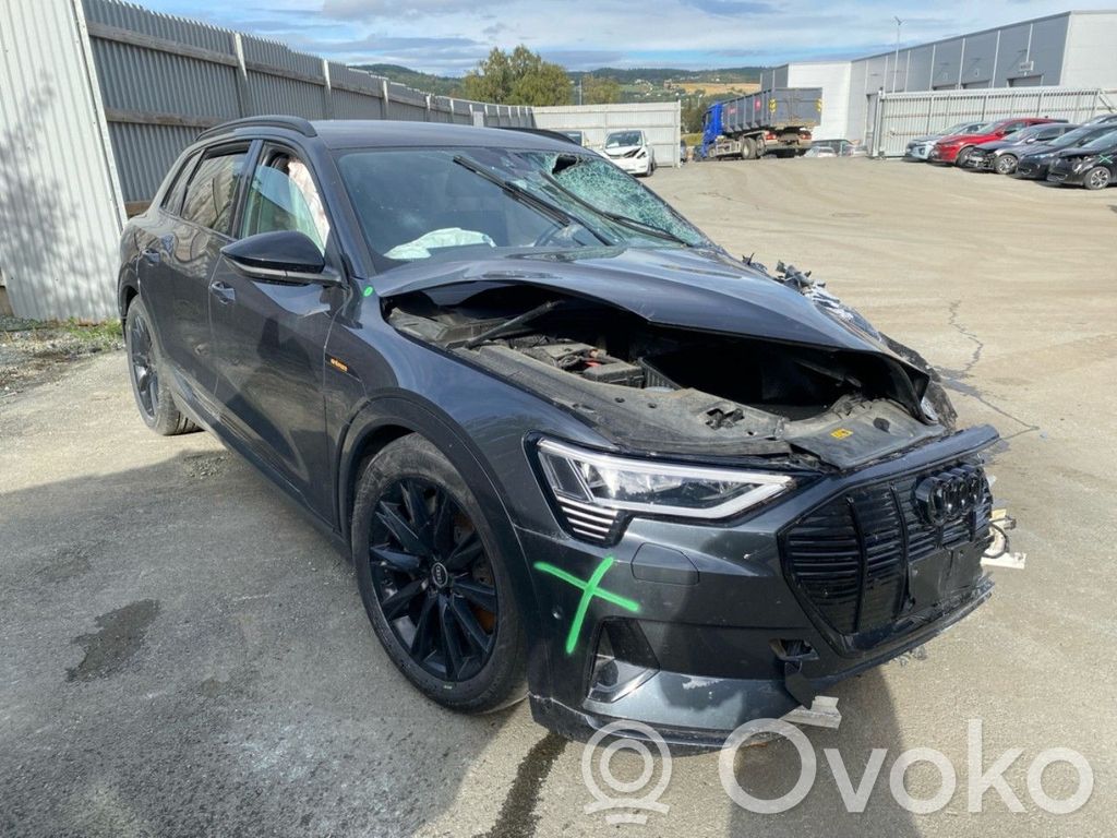 e-tron e-tron  4N0907129NJ