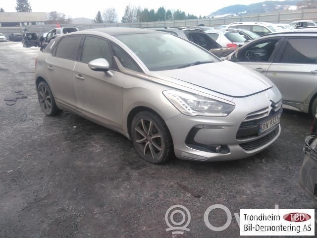 DS5 DS5  9674720580