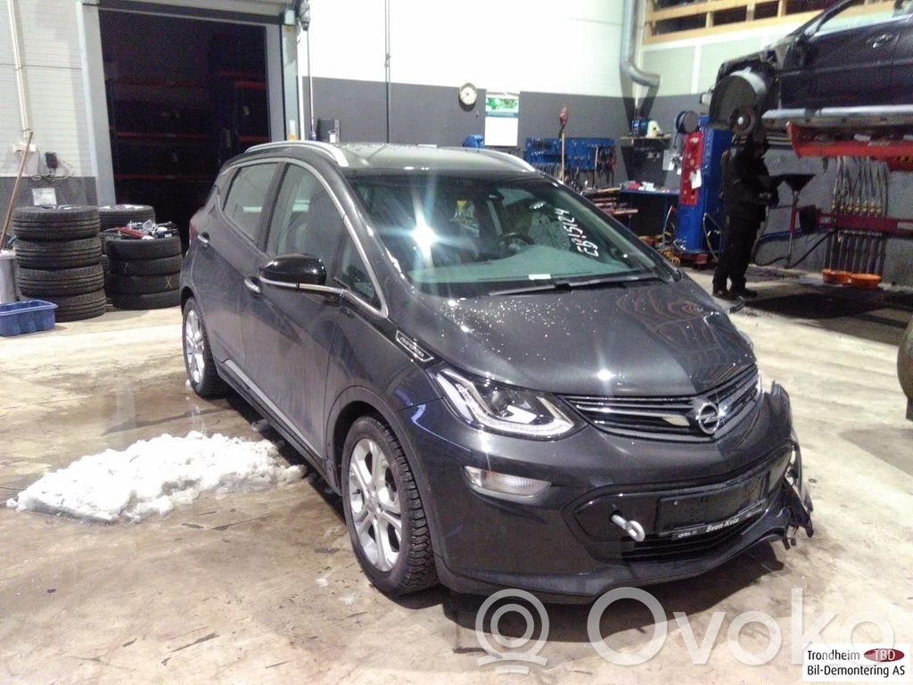 Ampera- E Ampera  39149295