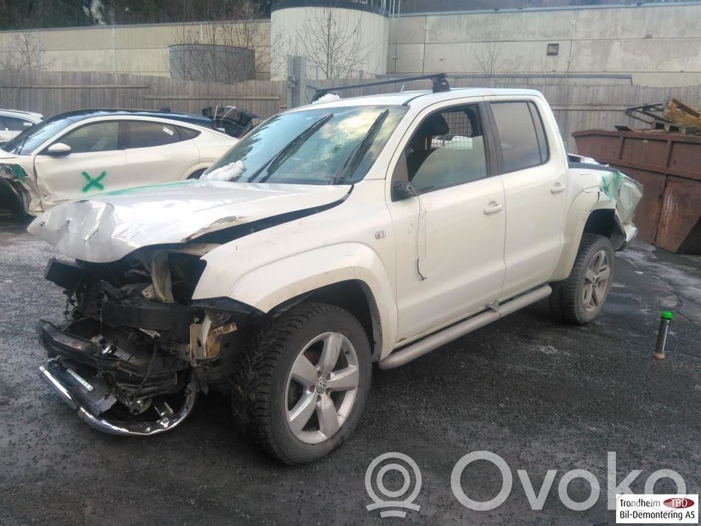 Amarok Amarok  2H0257G