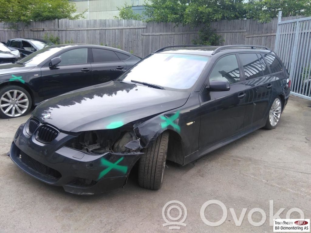 5 E60 E61 Series 5  8218849