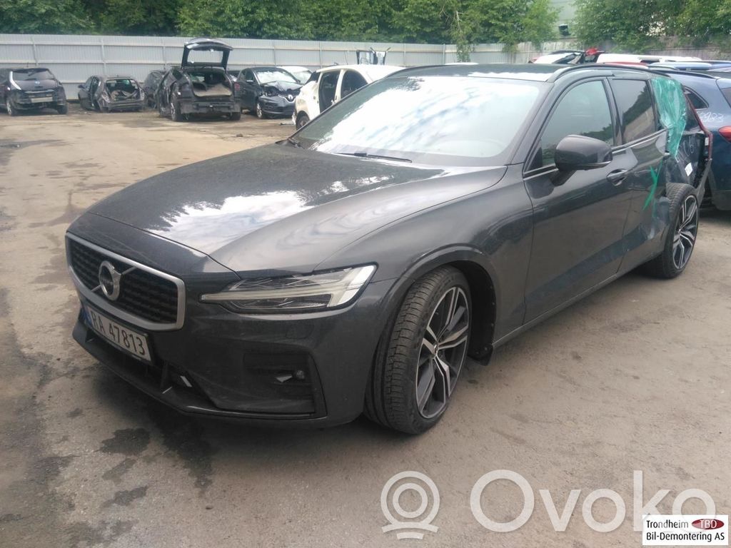 V60 V60, V60 Cross Country  32203505