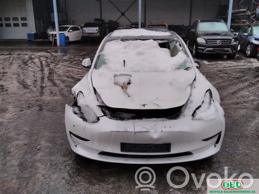Model 3 Tesla Model 3  149417900A