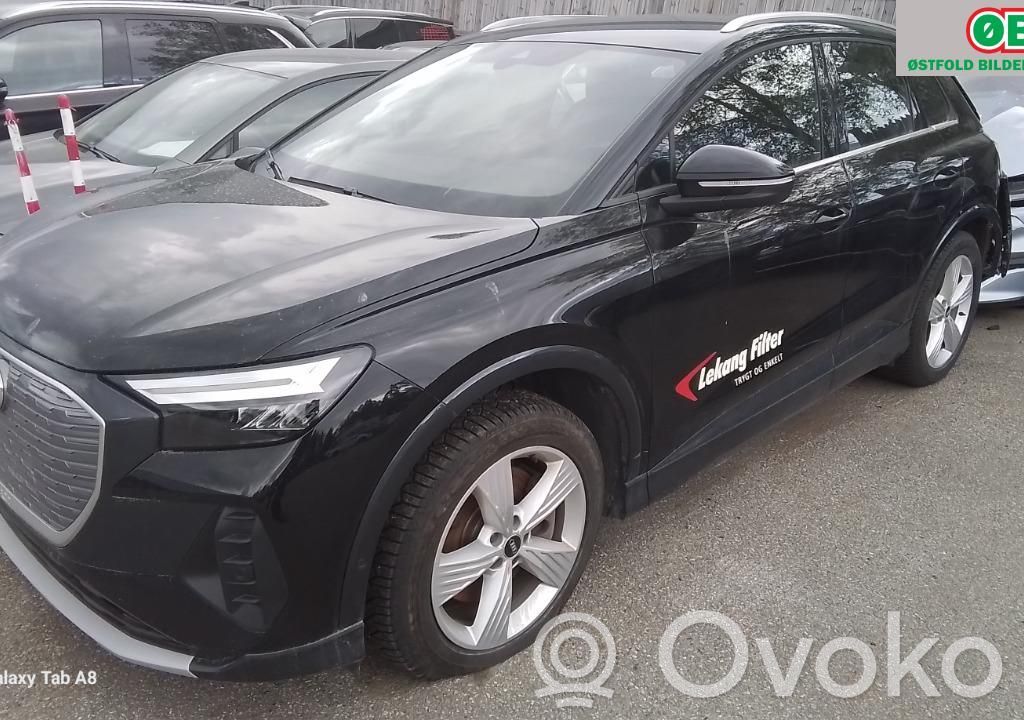 Q4 e-tron Q4 e-tron