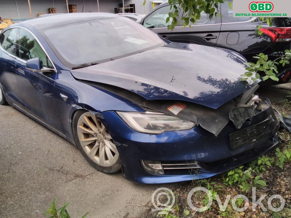 Model S Tesla Model S