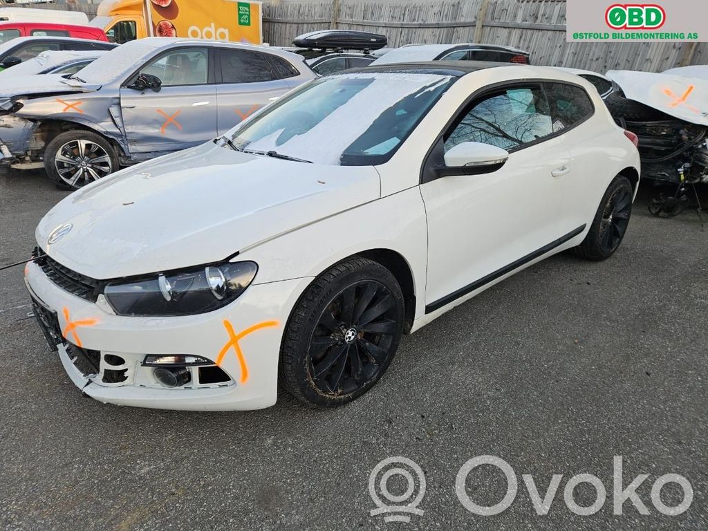 Scirocco Scirocco  02E911023J