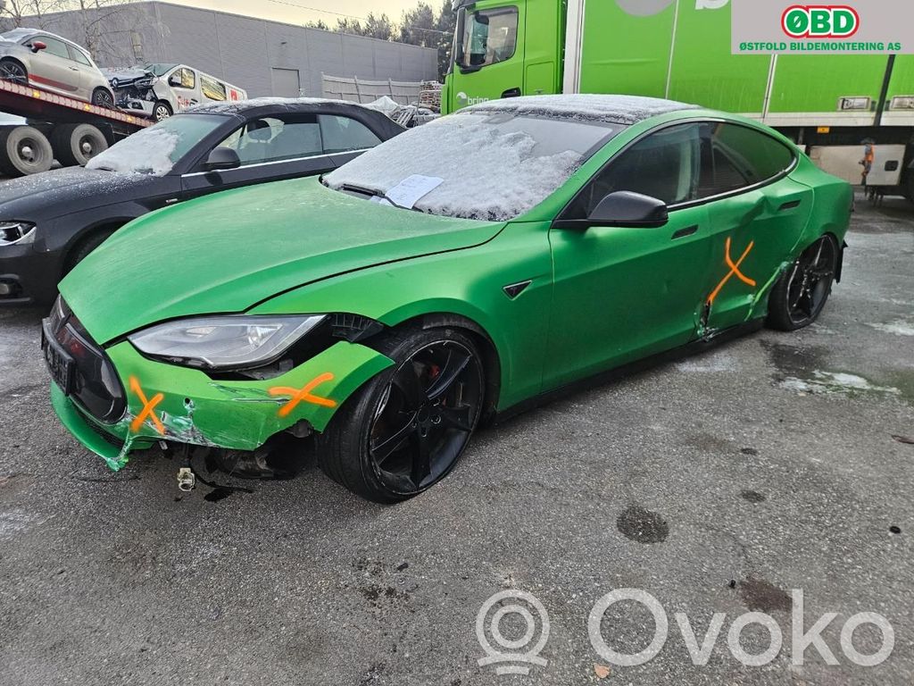Model S Tesla Model S  6006566E0F