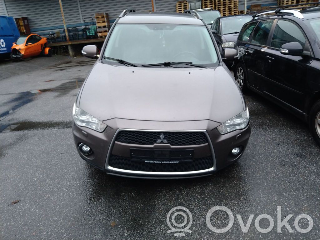 Outlander Outlander  1860B502