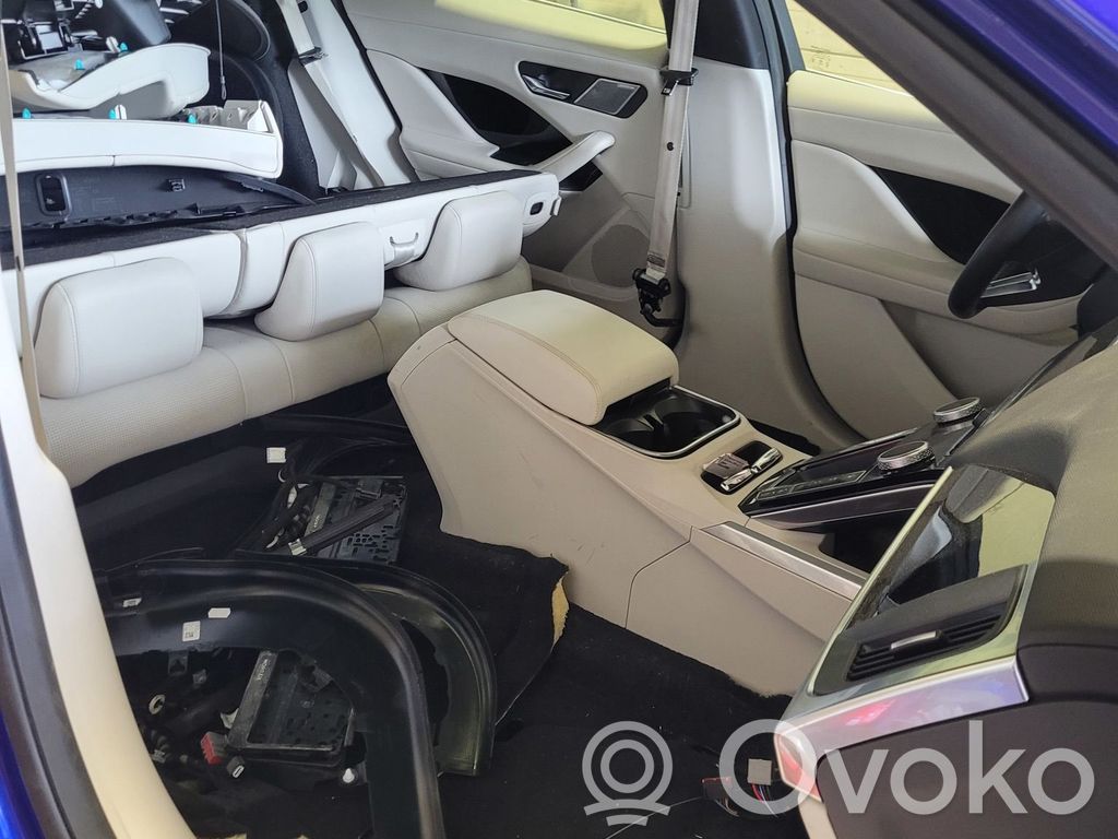 I-Pace I-Pace  T4K4782