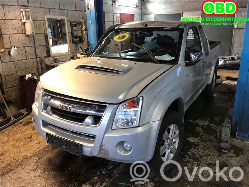 D-Max D-Max  8981601432