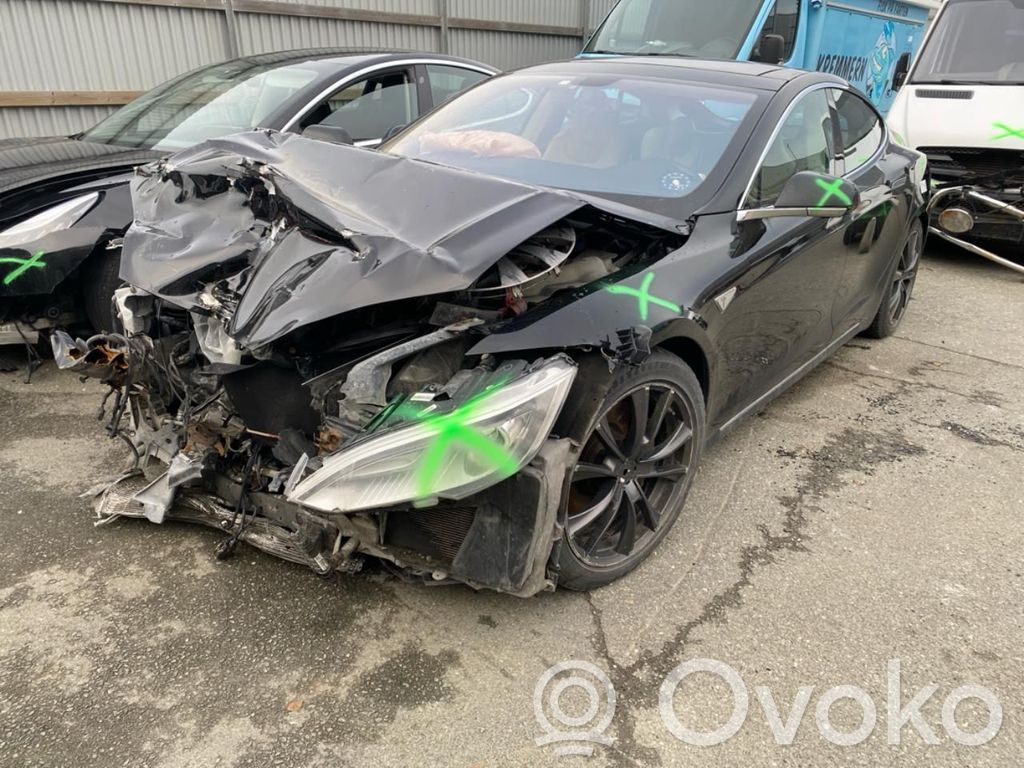 Model S Tesla Model S