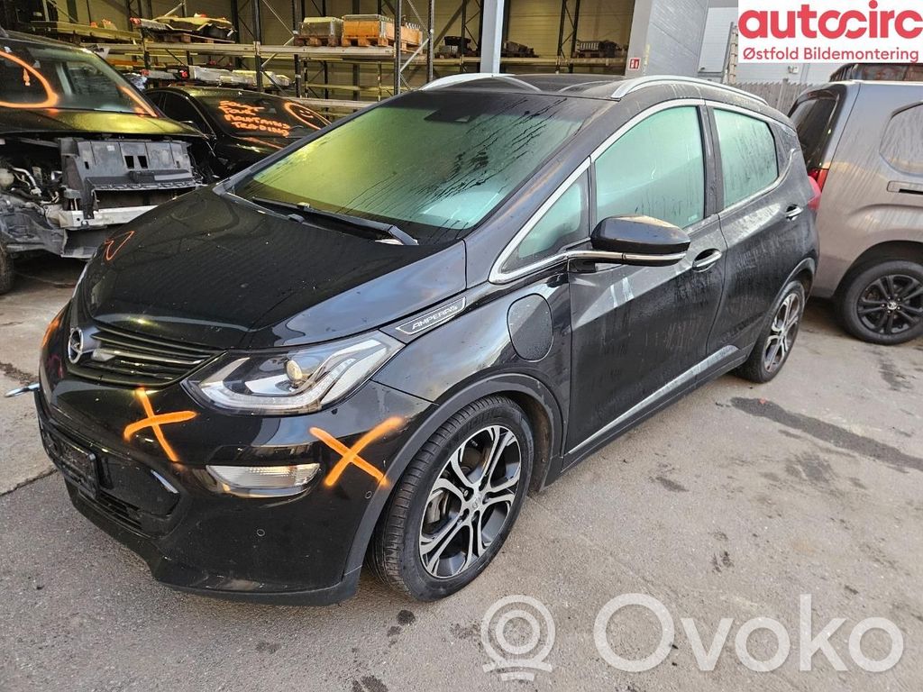 Ampera- E Ampera