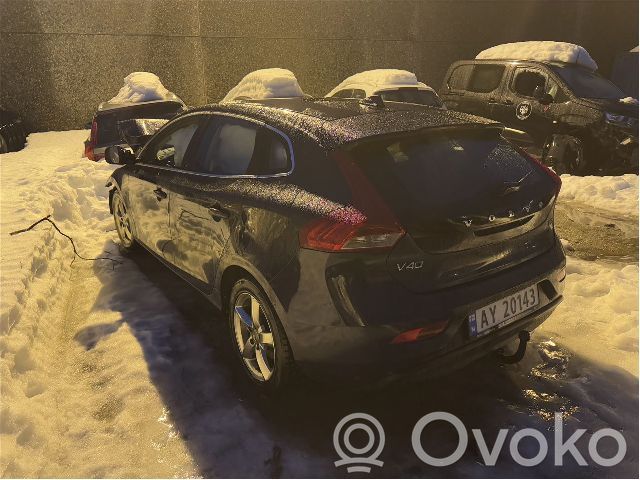 V40 S40, V40  31453232