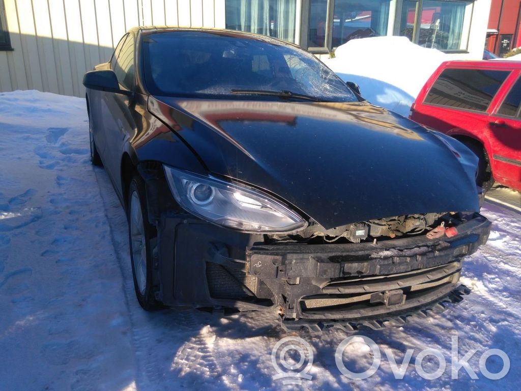 Model S Tesla Model S  L2S