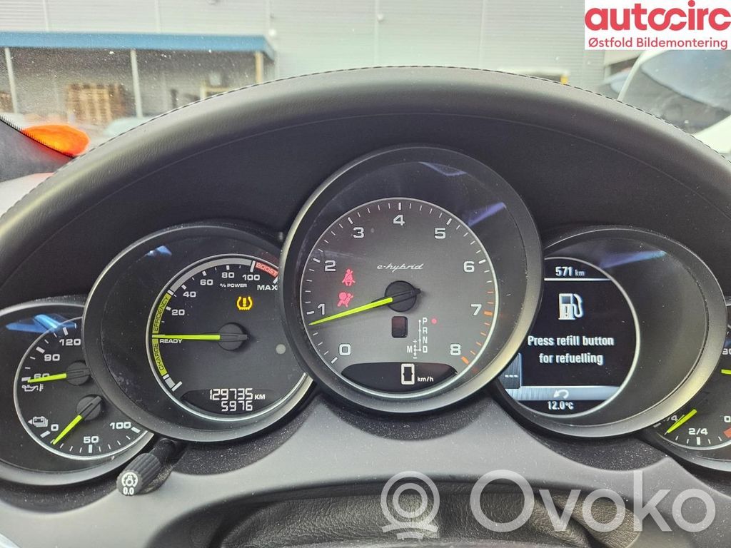 Cayenne (92A) Cayenne  95861860370
