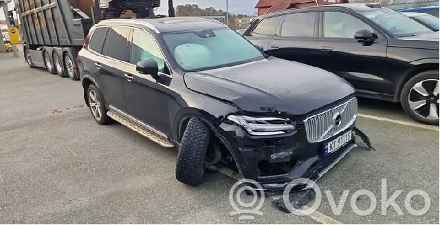 XC90 XC90  36010143