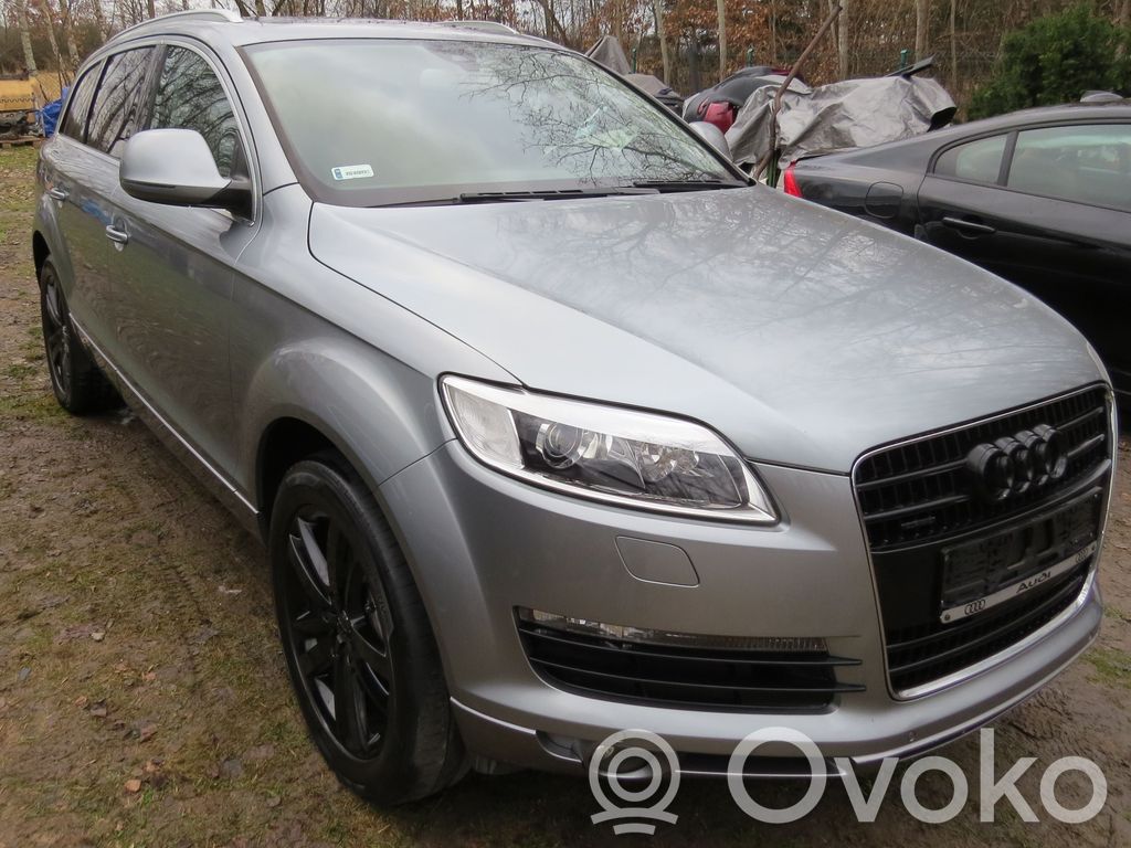 Q7 4L Q7