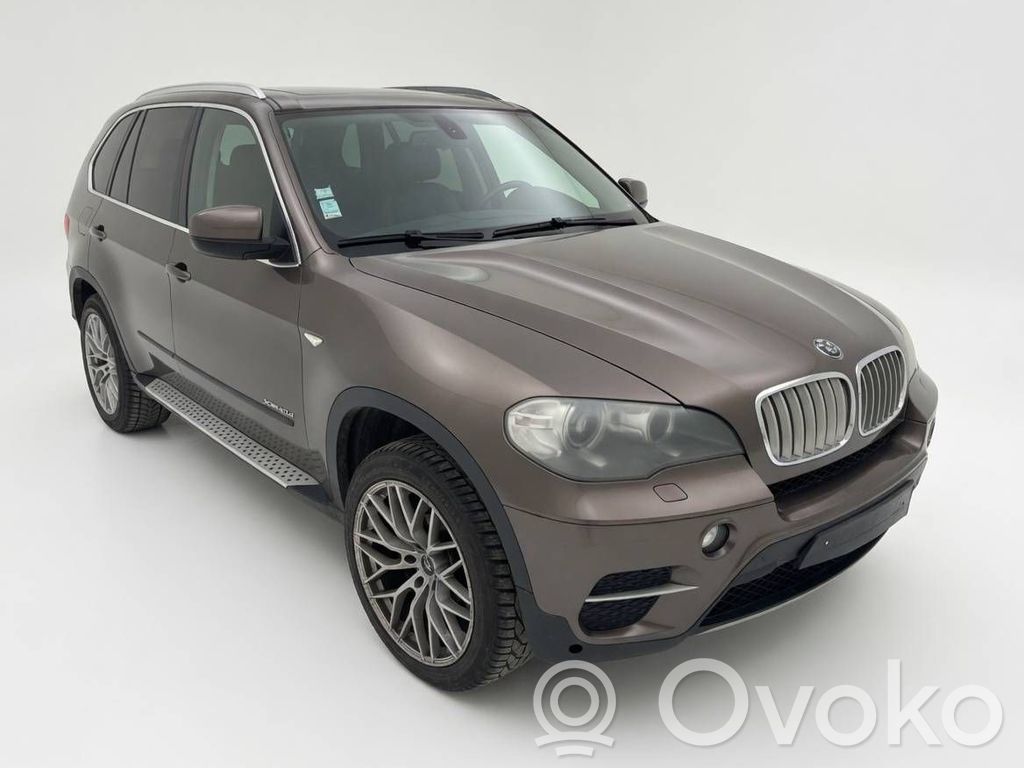 X5 E70 X5  9217003