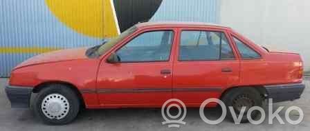 Kadett E Kadett  90008398