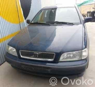 S40, V40 S40, V40