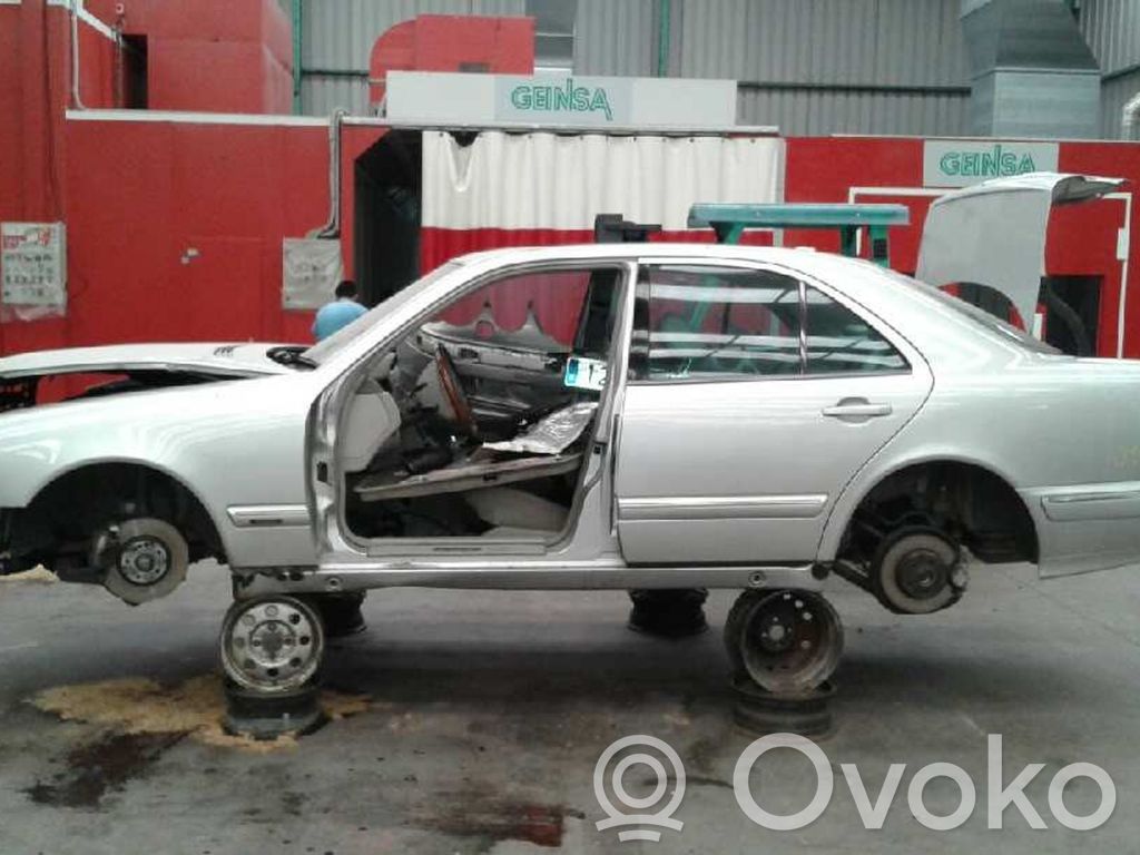 E W210 E-class, AMG (W124, W210, W211, W212, W213, C207, W238)  2108601105