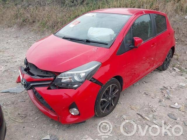 Yaris Yaris  521590U917