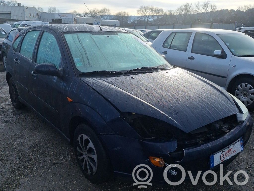 Focus Focus  1075151