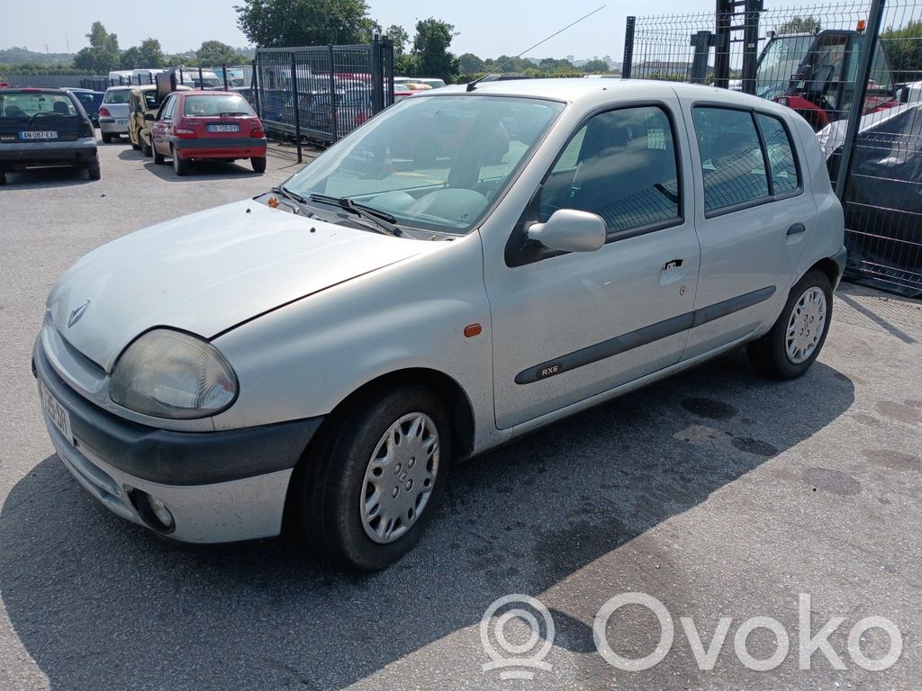 Clio II Clio  7701473064