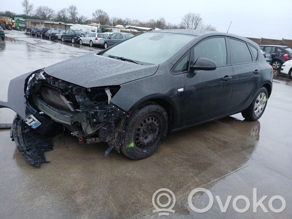 Astra J Astra  13268725