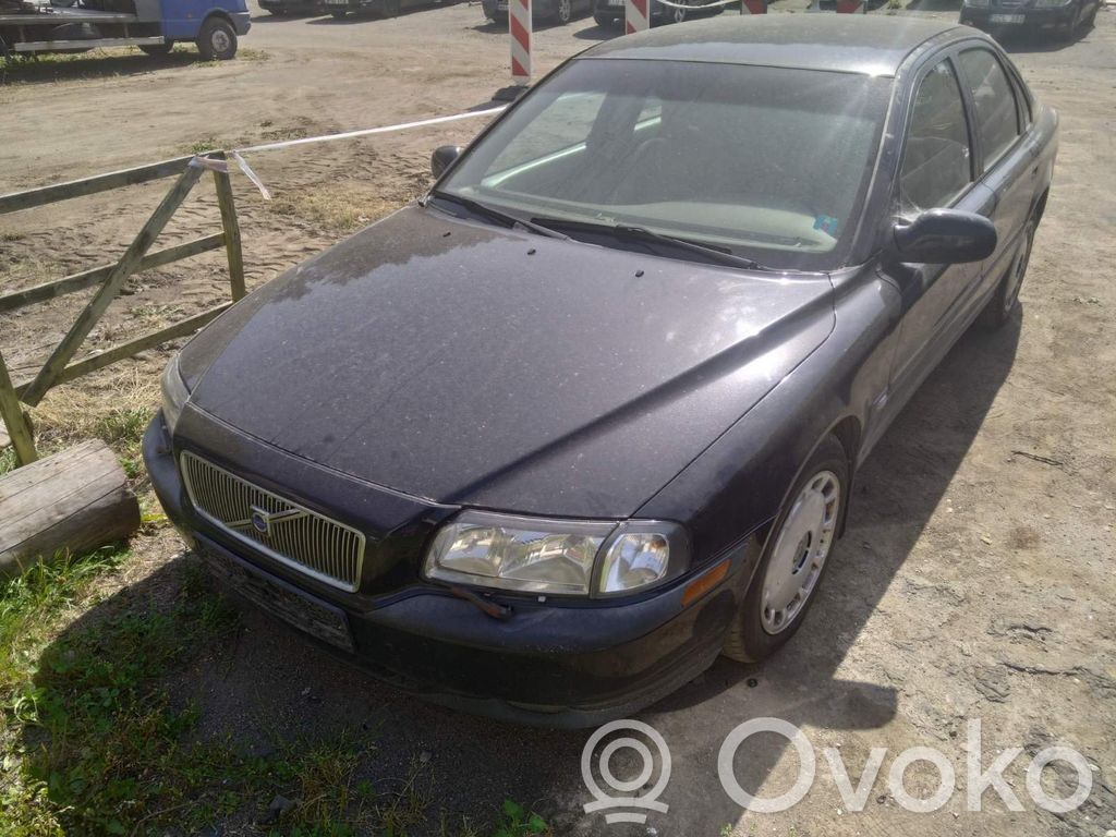 S80 S80  8693556
