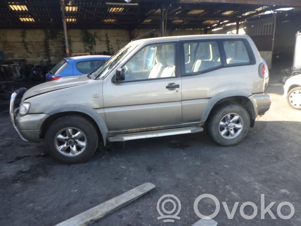 Terrano Terrano  651007F030