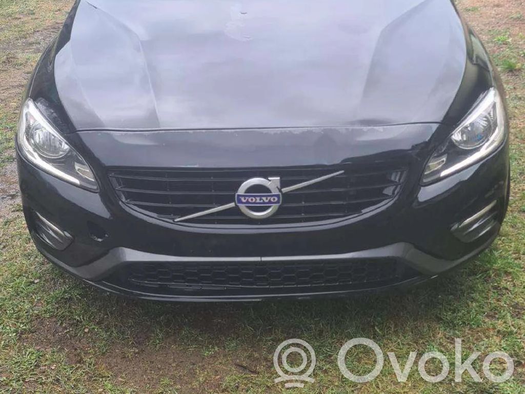 V60 V60, V60 Cross Country  31401633