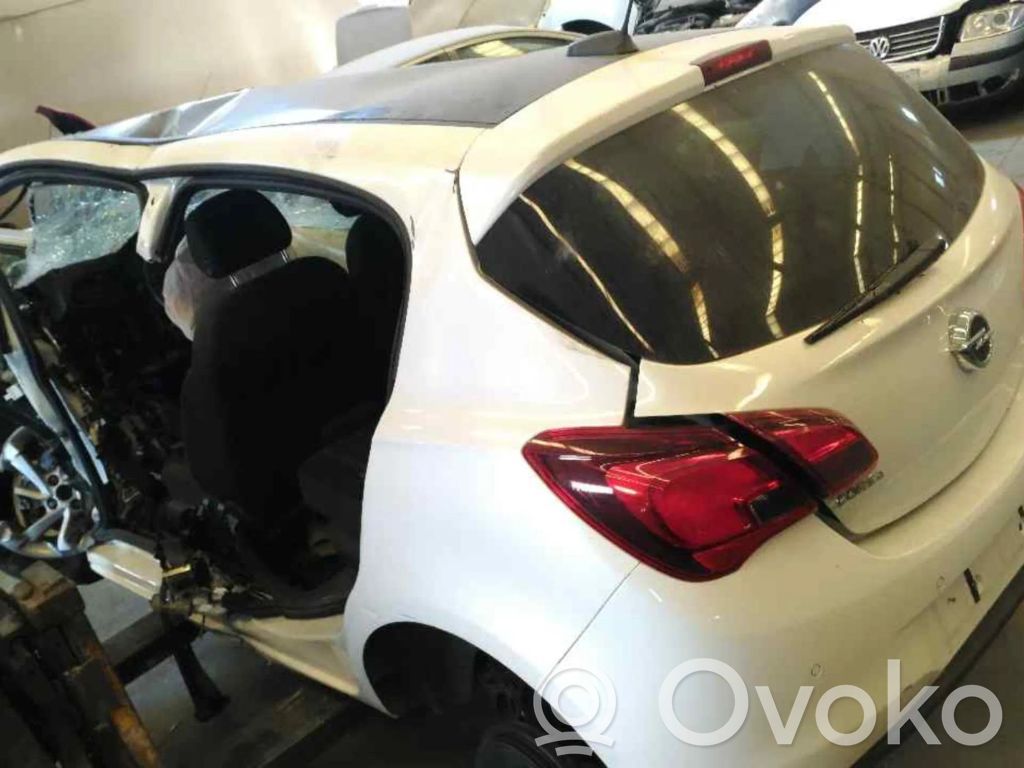 Corsa E Corsa  12679197