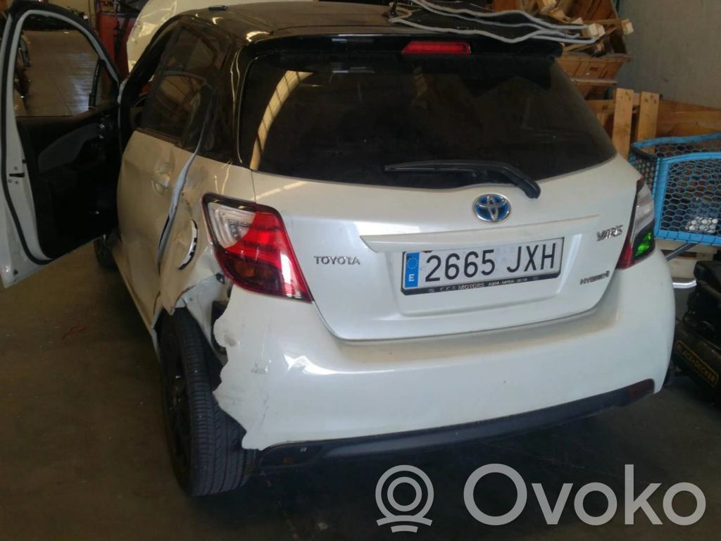 Yaris Yaris  896500D353